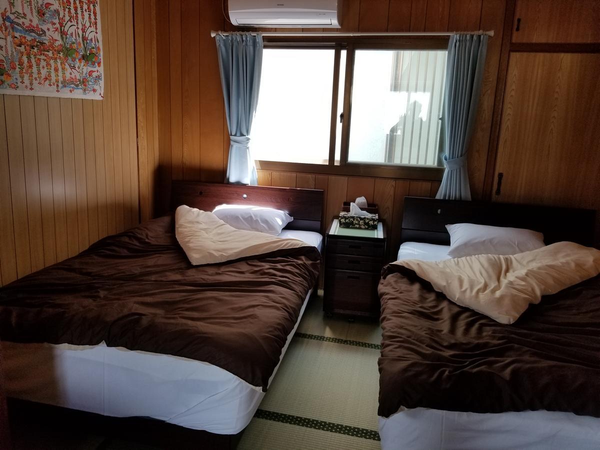 Aoi Sanmyaku Apartment