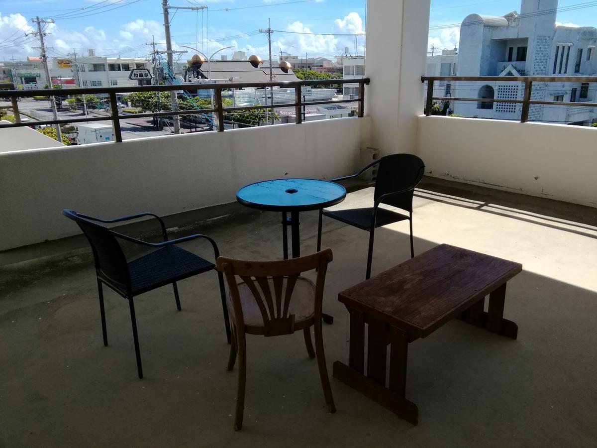 Apartment Aoi Sanmyaku Okinawa